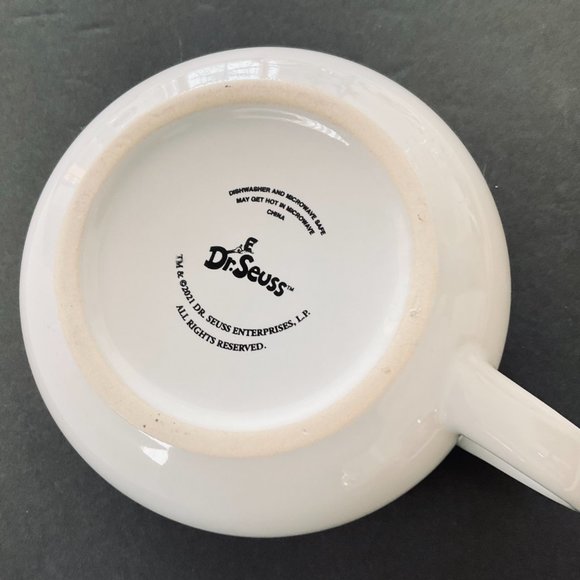 DR.SEUSS "The Cat in the Hat" Large Mug EUC - Picture 5 of 5